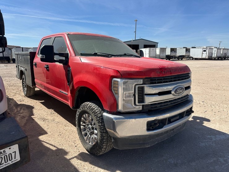 2019-ford-f350-image-3