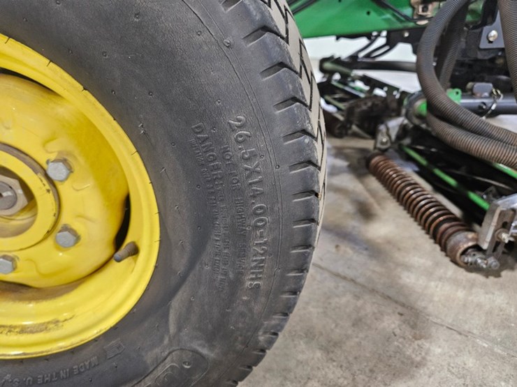 john-deere-7500-image-35