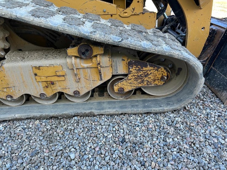 2021-caterpillar-289d3-image-14