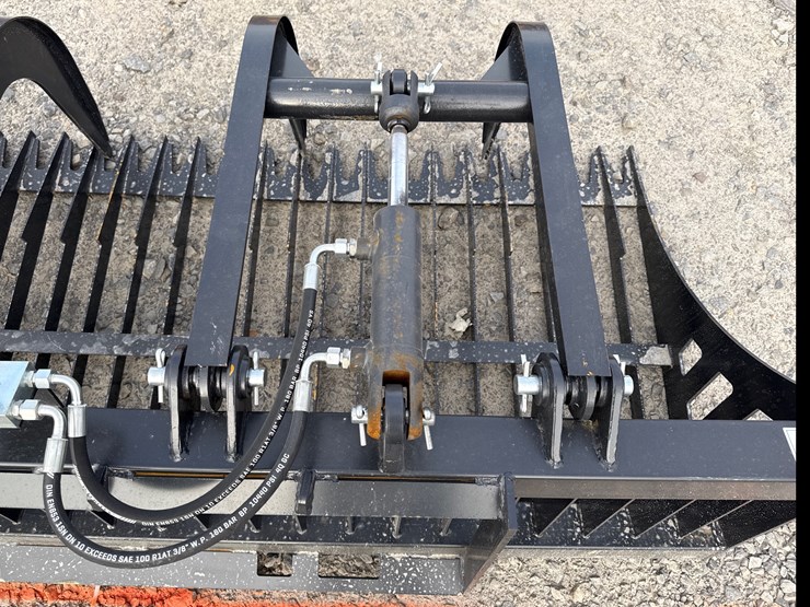 #2065-•-unused-jct-84"-skid-steer-rock-grapple-inv#-40786-image-6