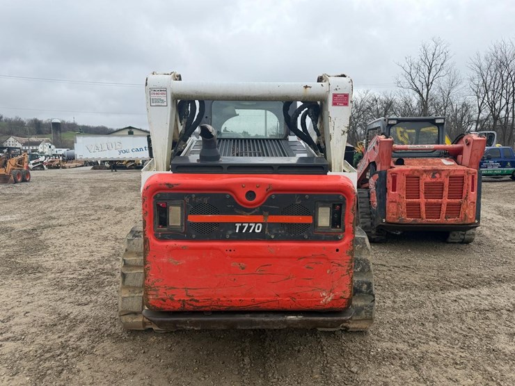 2019-bobcat-t770-image-3