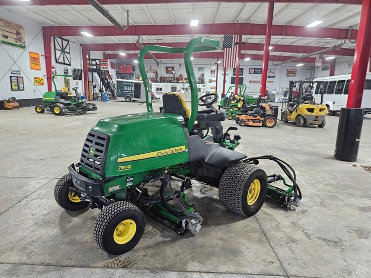 john-deere-7500-image-11