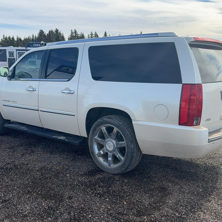 2008 CADILLAC ESCALADE