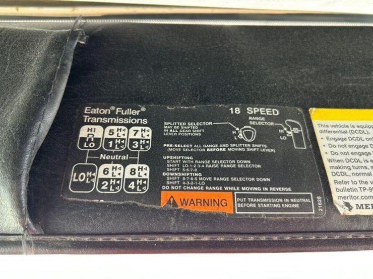 2017-western-star-4700-image-17