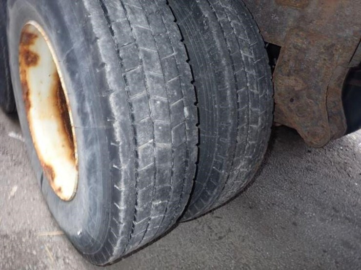 1998-manac-48-ft-image-22