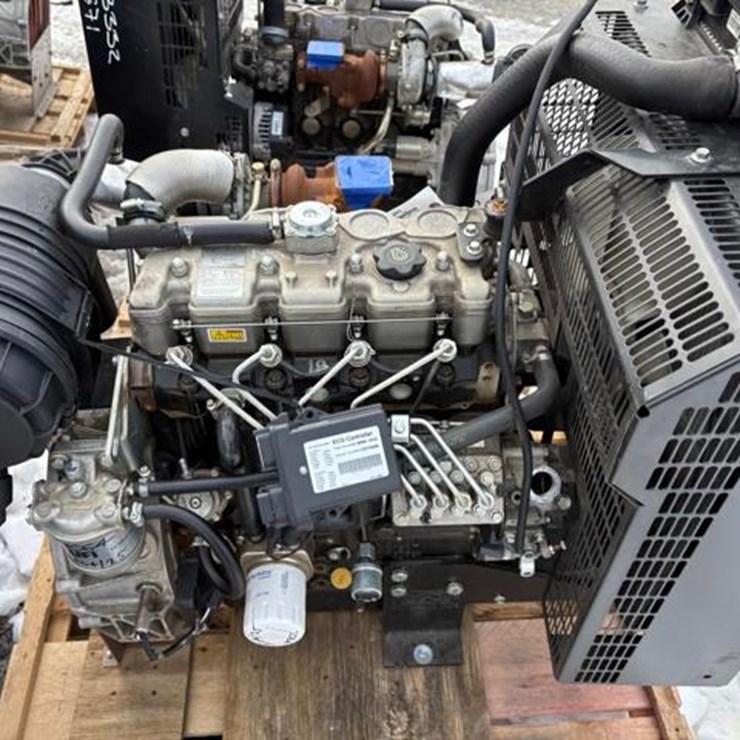 Perkins 404D-22T Diesel Engine