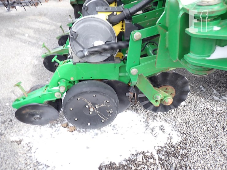 john-deere-1790-image-6