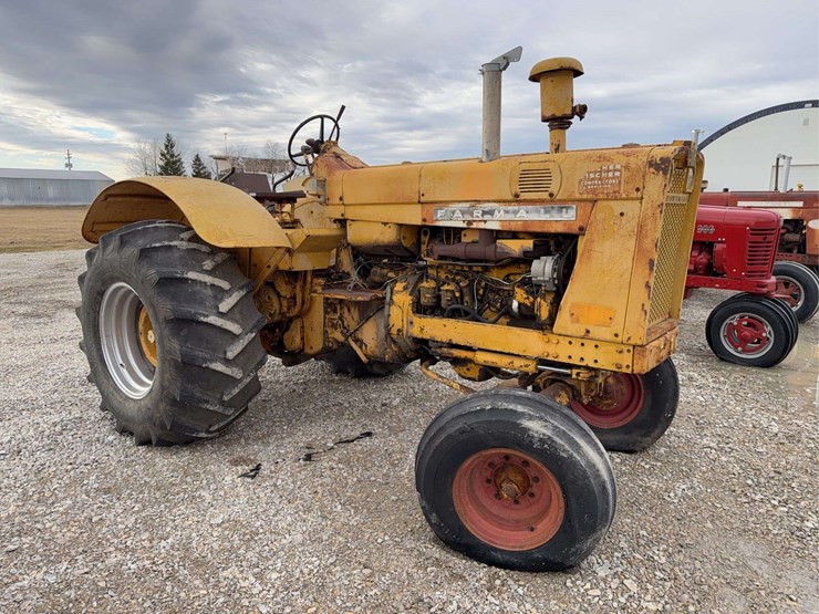 international-806-image-7