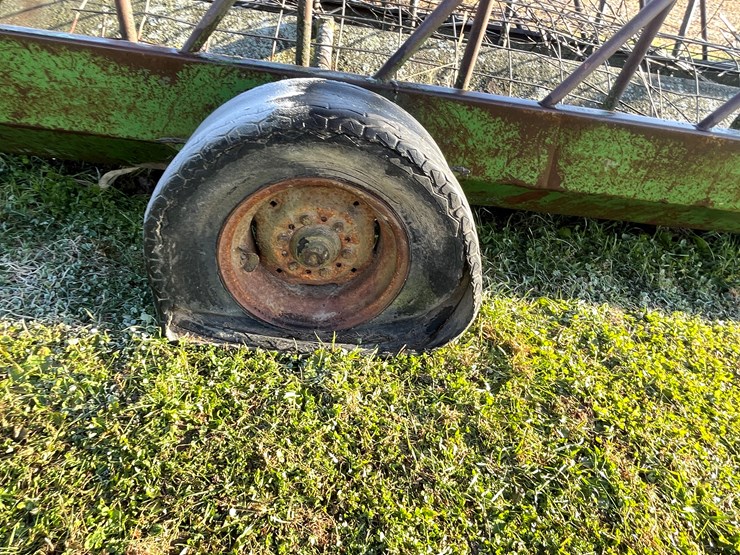 #6029-•-20'-feeder-wagon-image-15