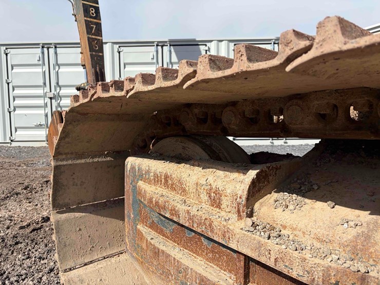 2017-hyundai-hx300-lr-image-7