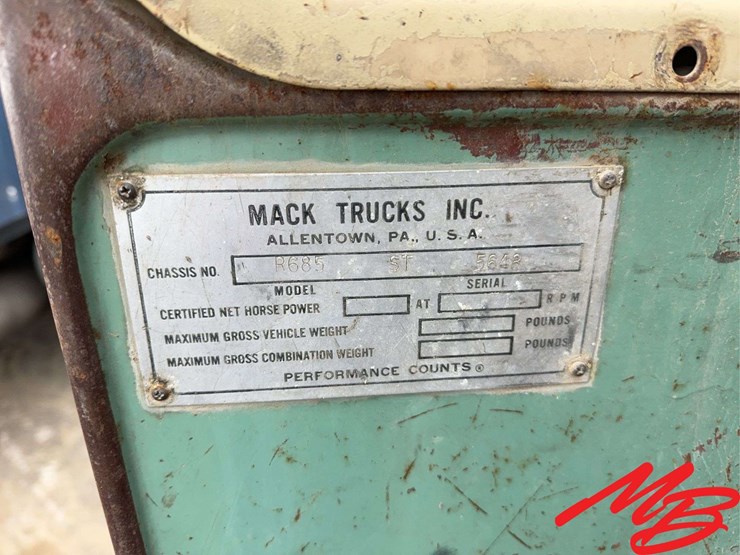 mack-r600-image-22