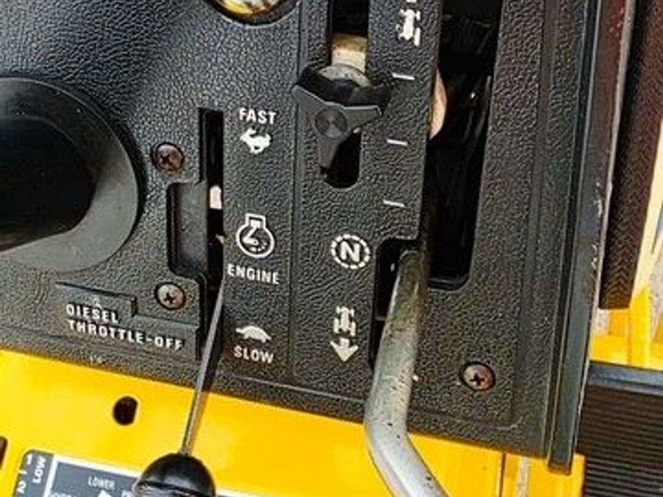 1988-cub-cadet-1572-image-10