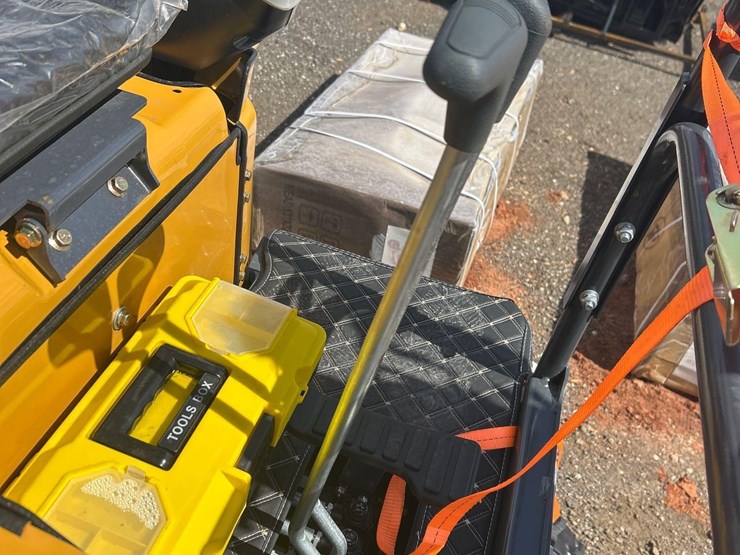 2025-sdlanch-sdle20-mini-excavator-image-16