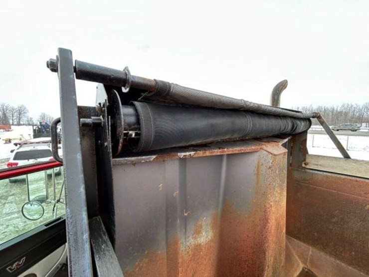 2017-western-star-4700-image-51