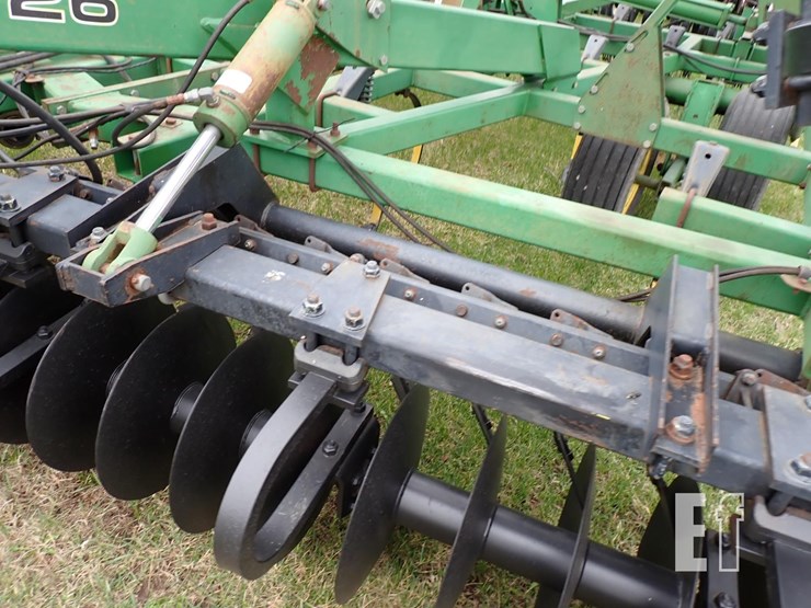 john-deere-726-image-19