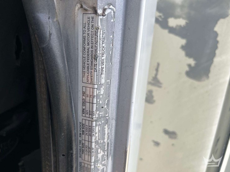 2006-peterbilt-379-image-5