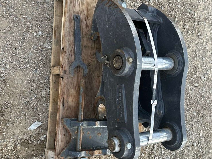 2019-case-cx130c-image-1