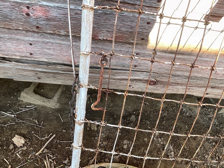 #6057-•-barrel-and-gate-image-6