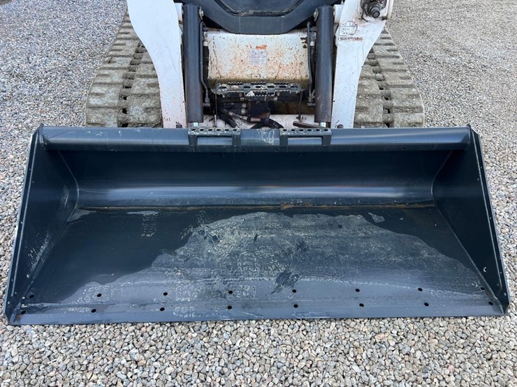 2020-bobcat-t770-image-10