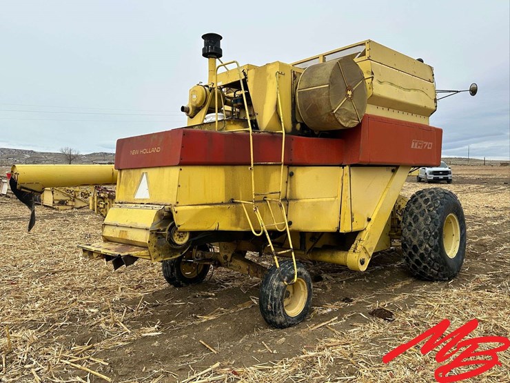 new-holland-70-image-5