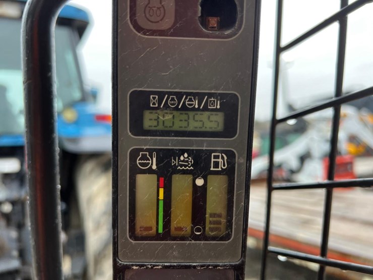 2016-case-tv380-image-23