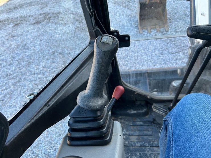 2023-bobcat-e50-image-25