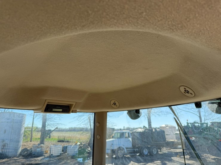 2008-john-deere-8130-image-46