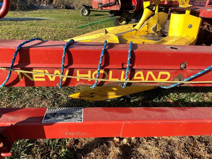 new-holland-790-image-8