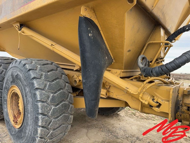 2007-caterpillar-740-image-38