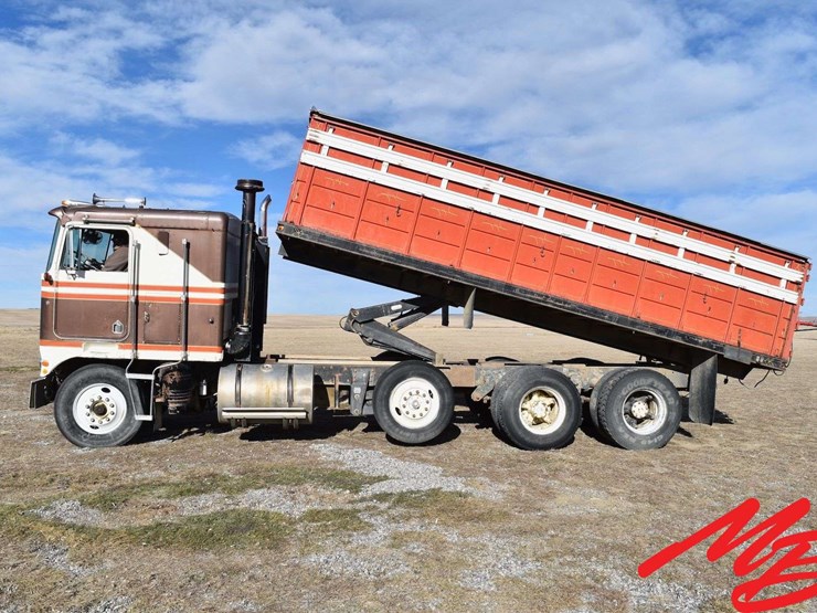 1973-cummins-855-image-4