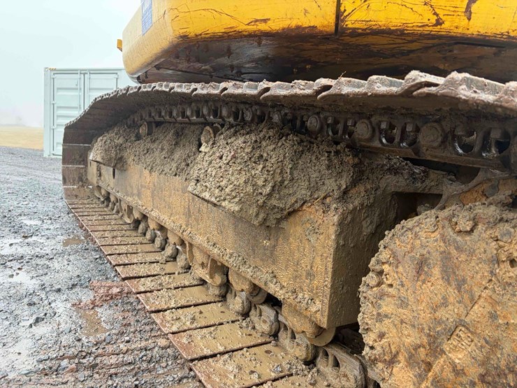 komatsu-pc228us-lc-image-10