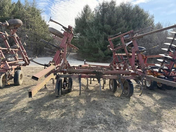 case-ih-4800-image-9