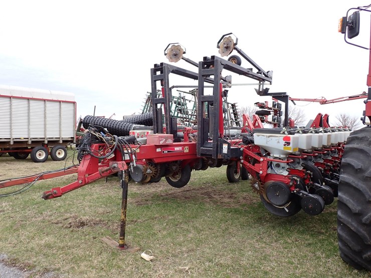 2007-white-8186-image-1