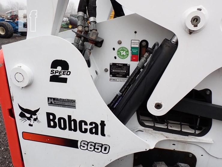 2016-bobcat-s650-image-8