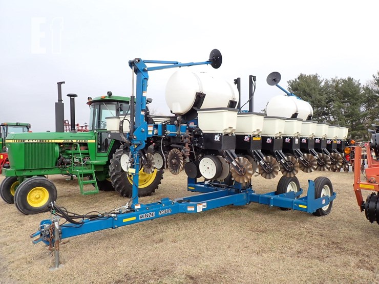 kinze-3500-image-1