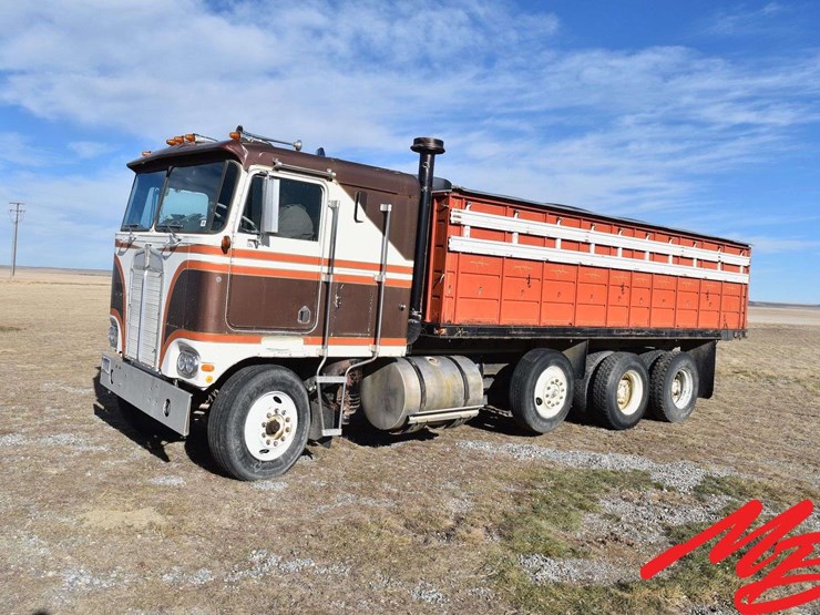 1973-cummins-855-image-3