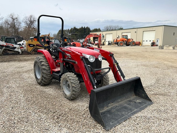 2015-massey-ferguson-1734e-image-6