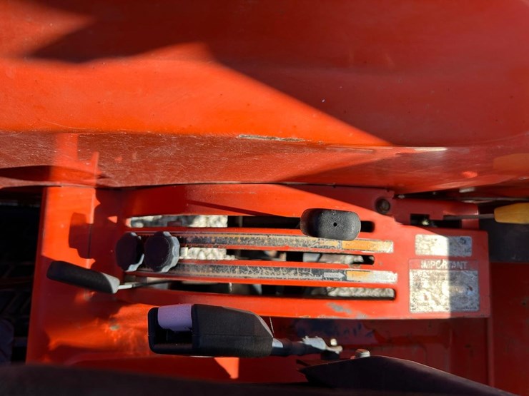 kubota-m5700-image-27