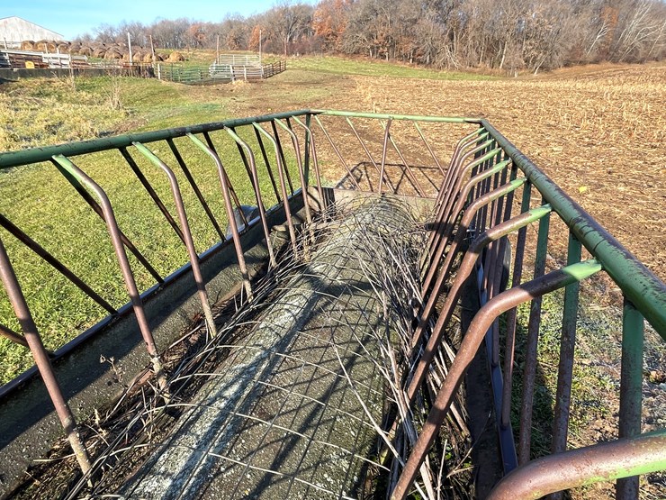 #6029-•-20'-feeder-wagon-image-10