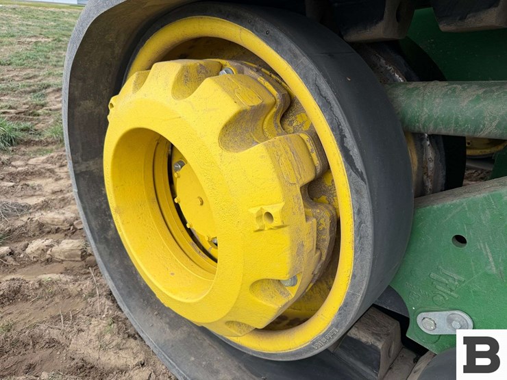 2021-john-deere-9570rt-image-34