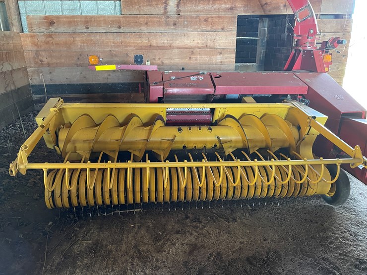 new-holland-fp230-image-3