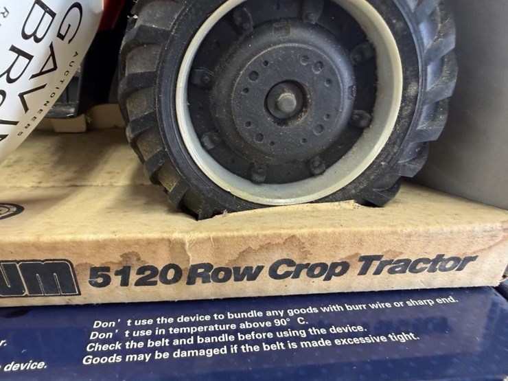 case-ih-5120-image-3