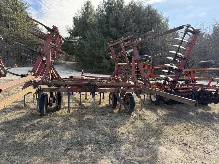 case-ih-4800-image-10