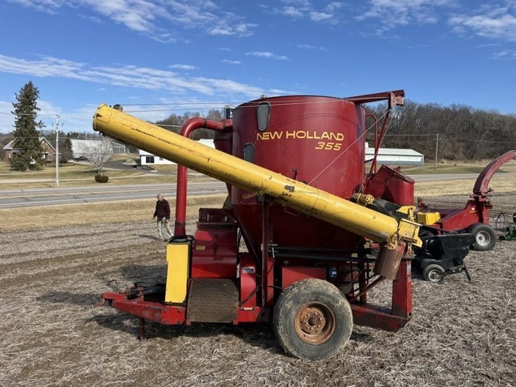 355-new-holland-355-image-4