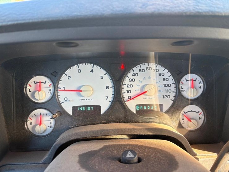 2003-dodge-ram-1500-image-7