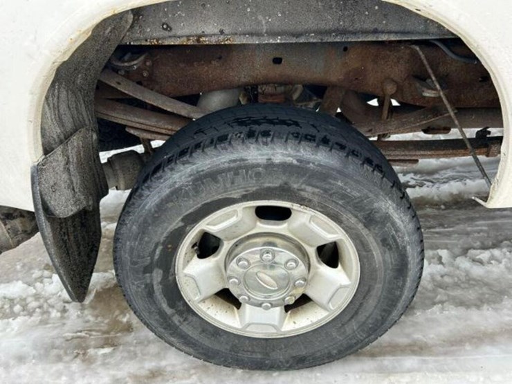 2011-ford-f350-image-63