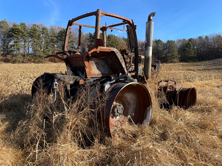 new-holland-t8030-image-5