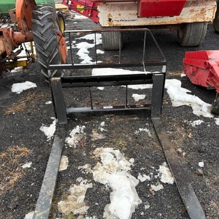 Kivel 48in Pallet Fork Attachment