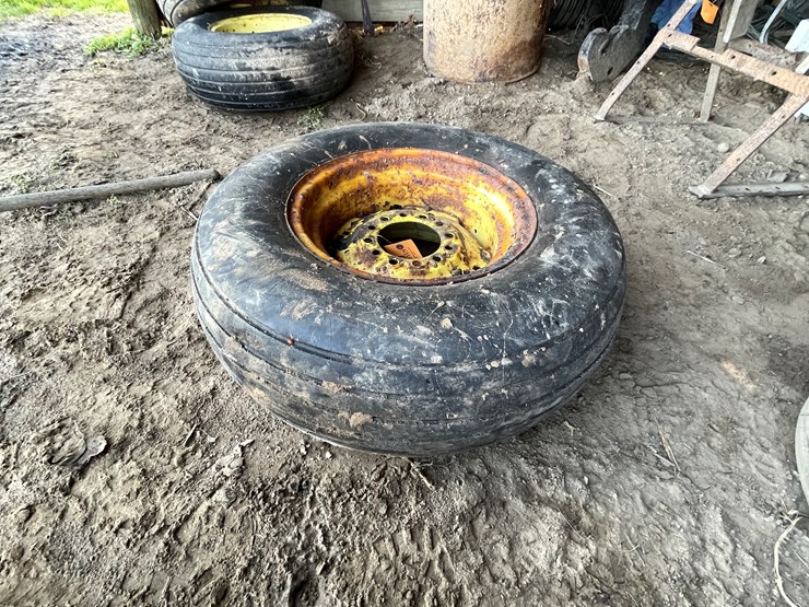 #6078-•-implement-tire-image-4