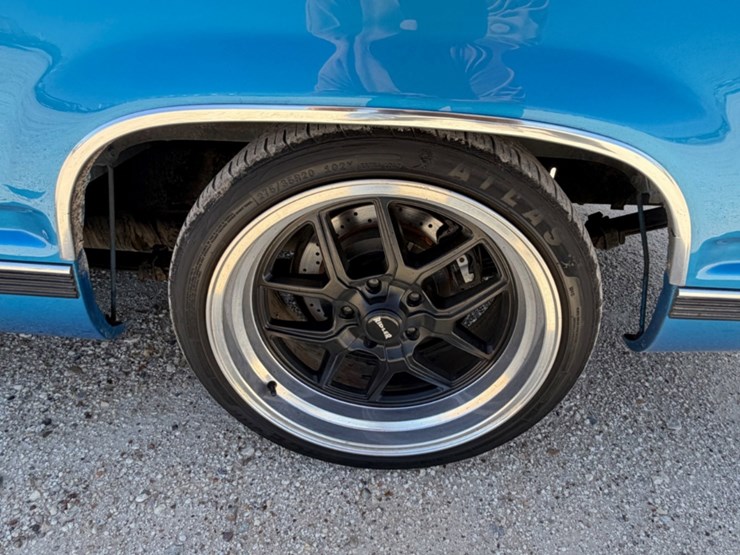 1992-chevrolet-1500-image-8